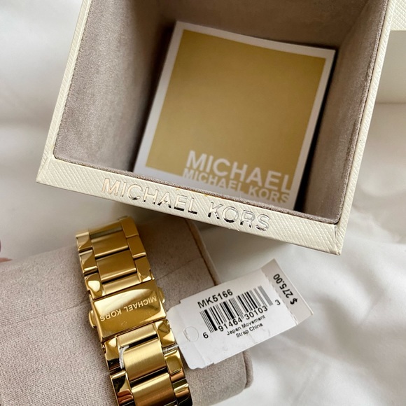NEW, Michael Kors ( Men/ Women) watch , with tag, box. One stone is missing. - Picture 2 of 3